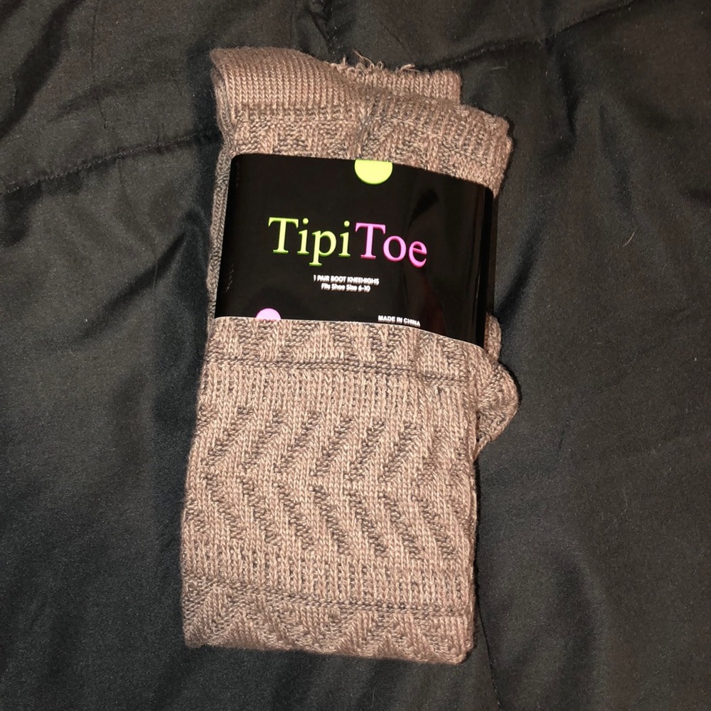 BRAND NEW! Grey-Brown Knee-High Boot Socks